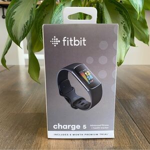 New Fitbit Charge 5 Advanced Fitness + Health Tracker Sealed in Box